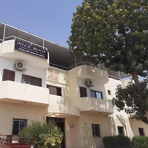 Nile Roof Hotel& Restaurant , ルクソール エジプト